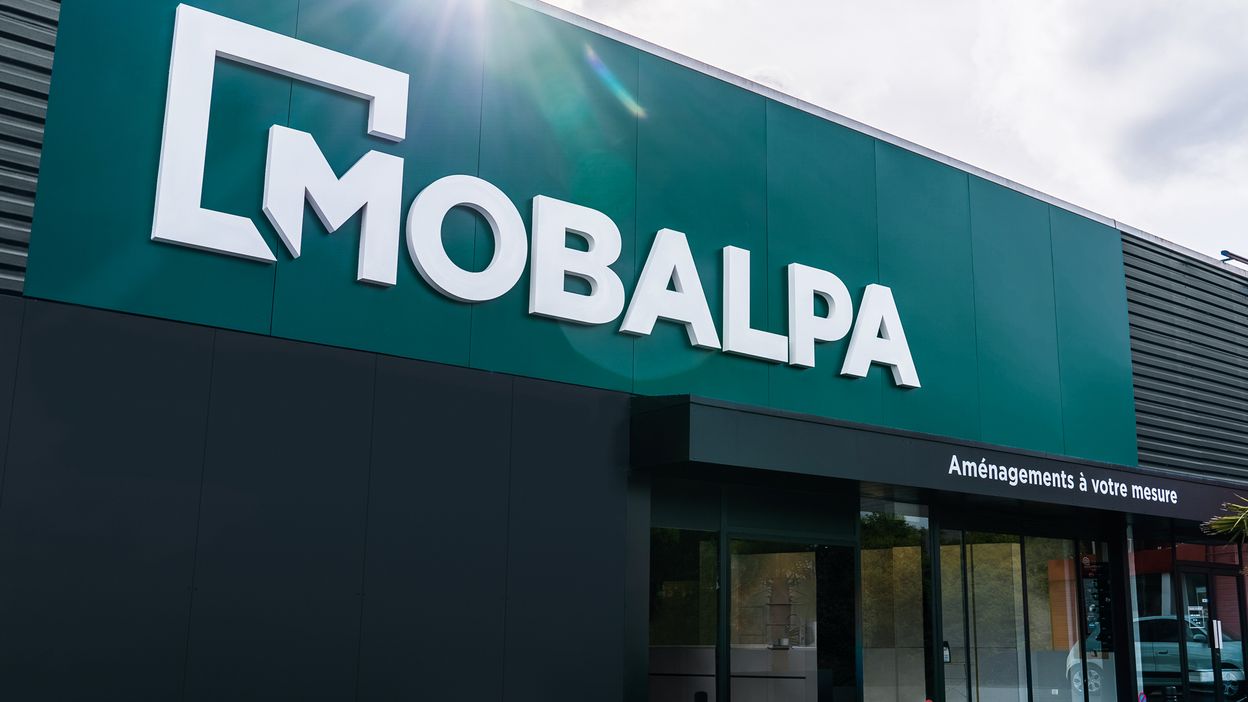Foto 1 di Mobalpa