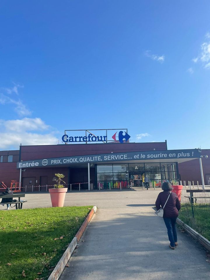Foto 13 di Carrefour Limoges