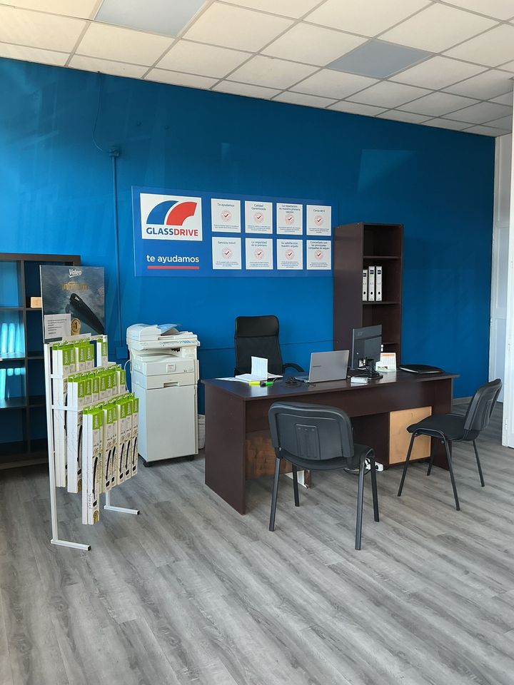 Glassdrive Dos Hermanas Montequinto-Glassdrive