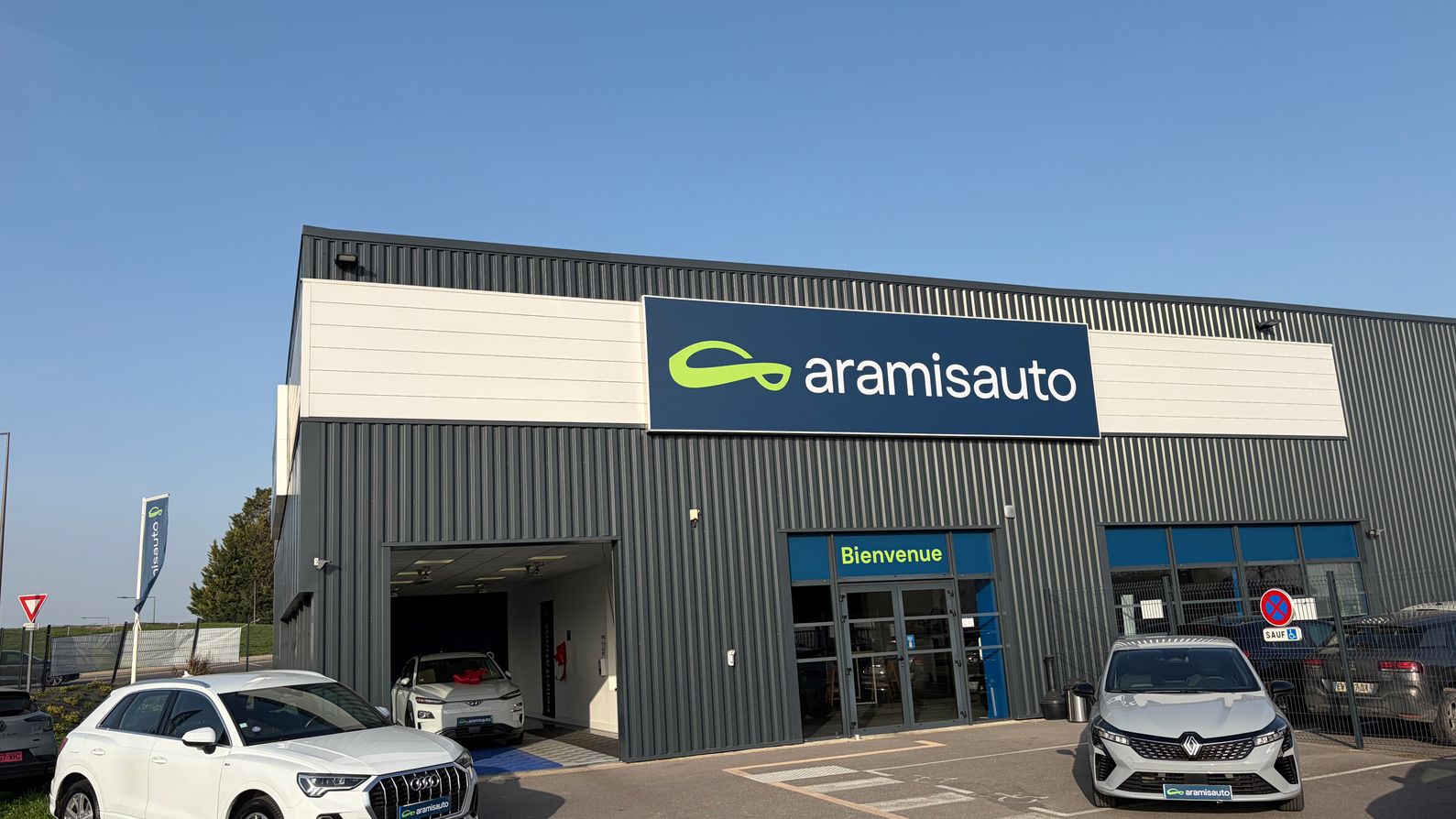 Foto 2 di Aramisauto Reims
