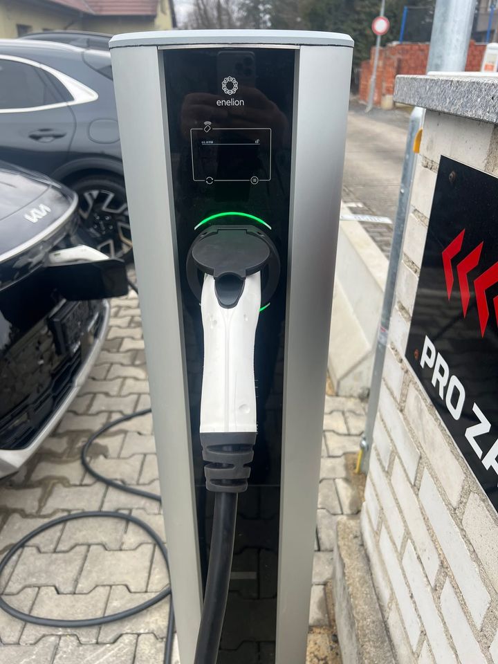Foto 5 di Kia - Dolnis