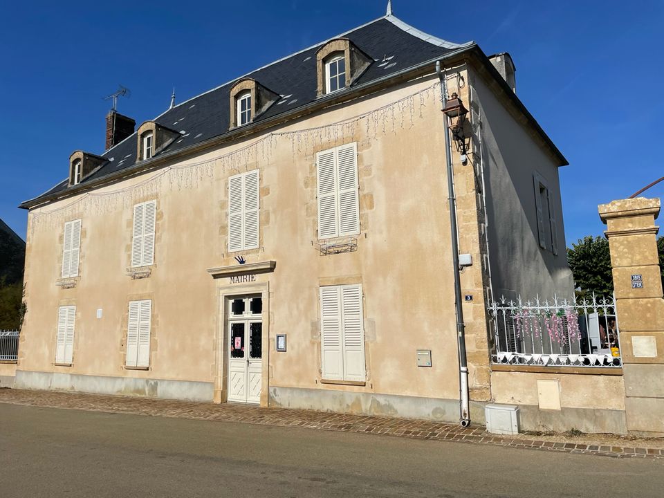 Foto 38 di M MAYEUR Demoussage Toiture Façade