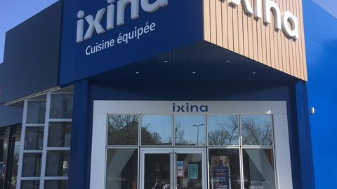 Foto 1 di IXINA Angers