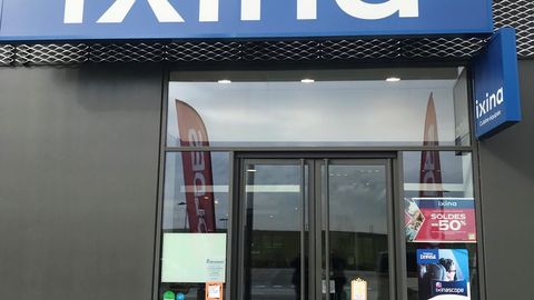 Foto 1 di IXINA Reims