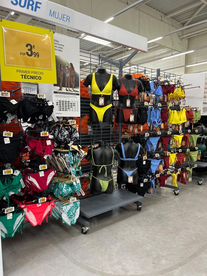 Foto 56 di Decathlon Elche