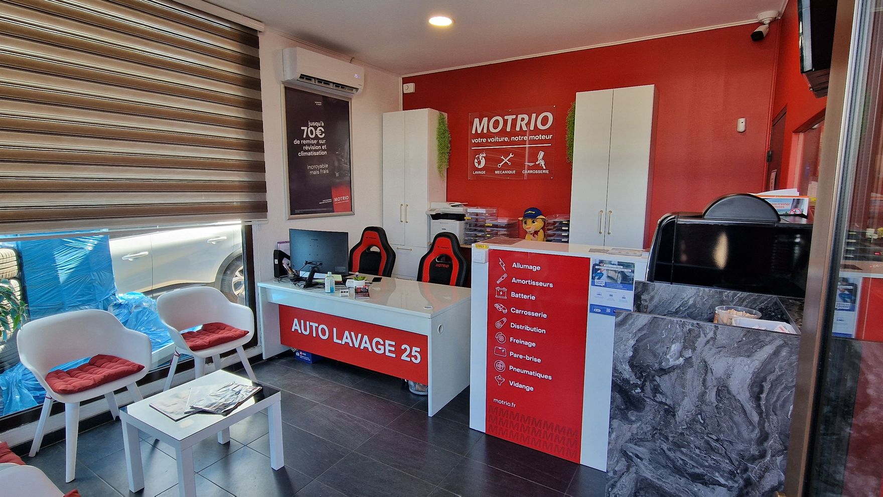 Foto 1 di AUTO LAVAGE 25