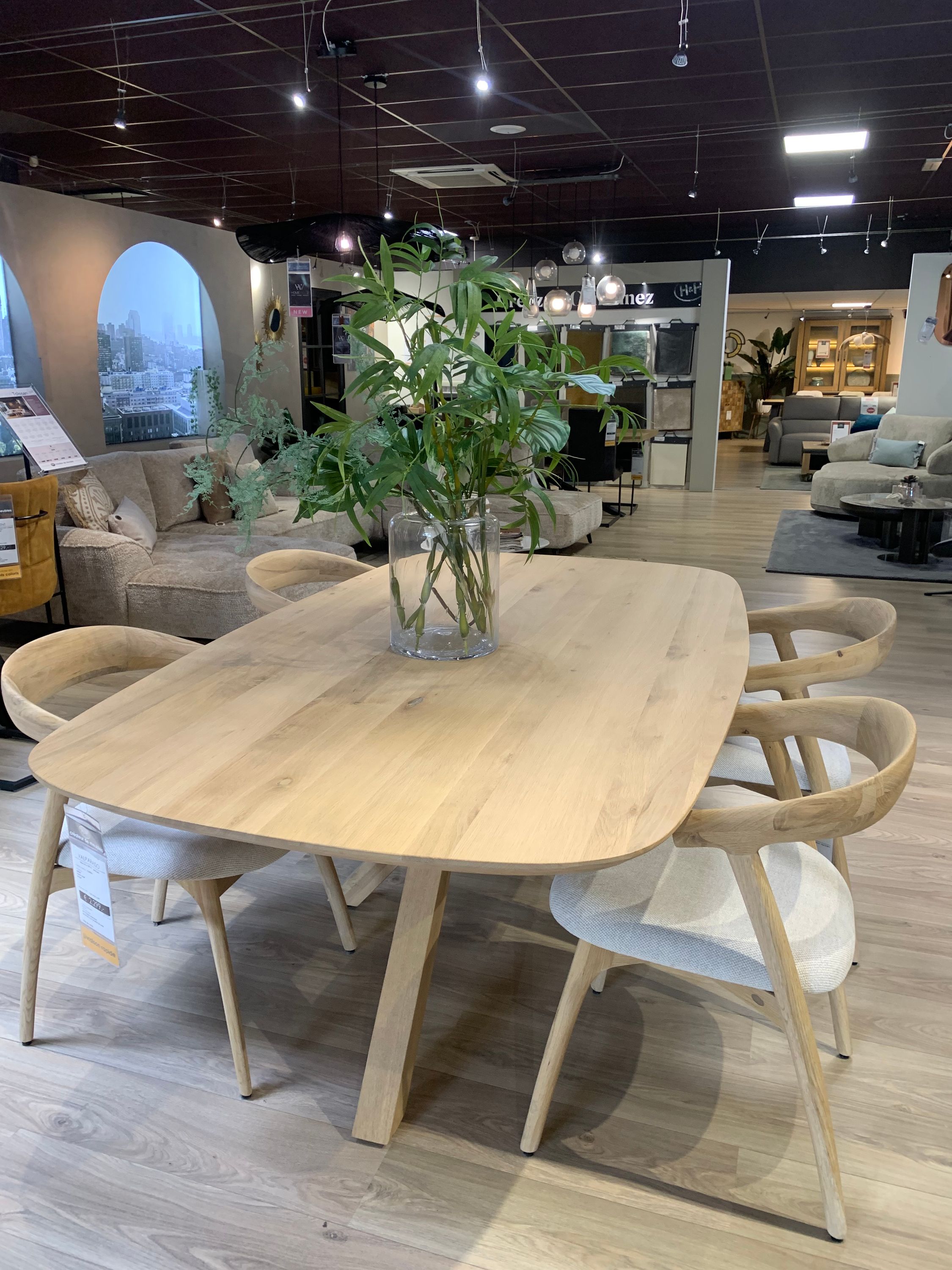Home Villa Nantes - Magasin de Meubles et Décoration : H&H et XOOON