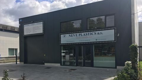 Foto 1 di Neve Plastics NV