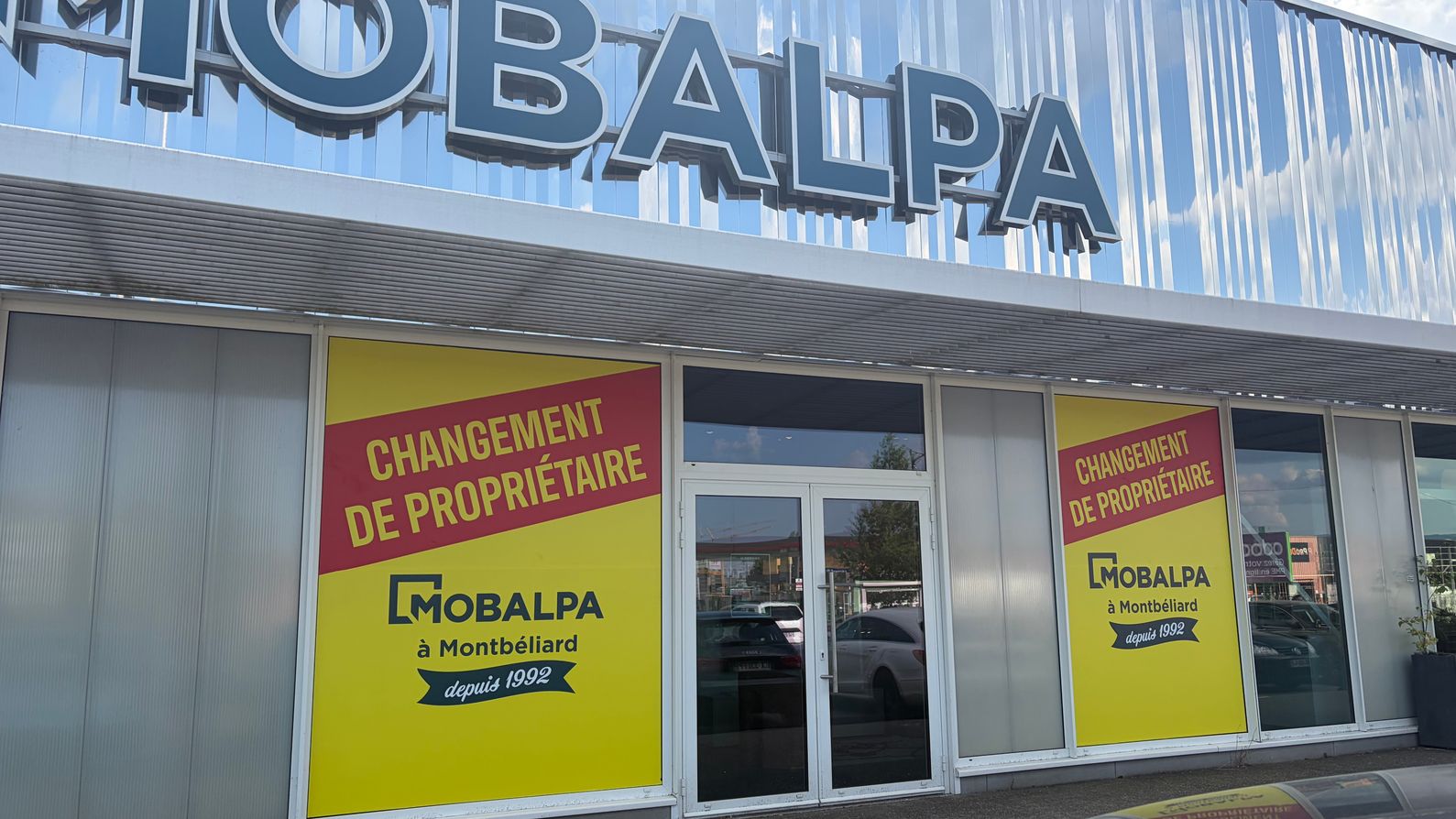 Foto 1 di Mobalpa