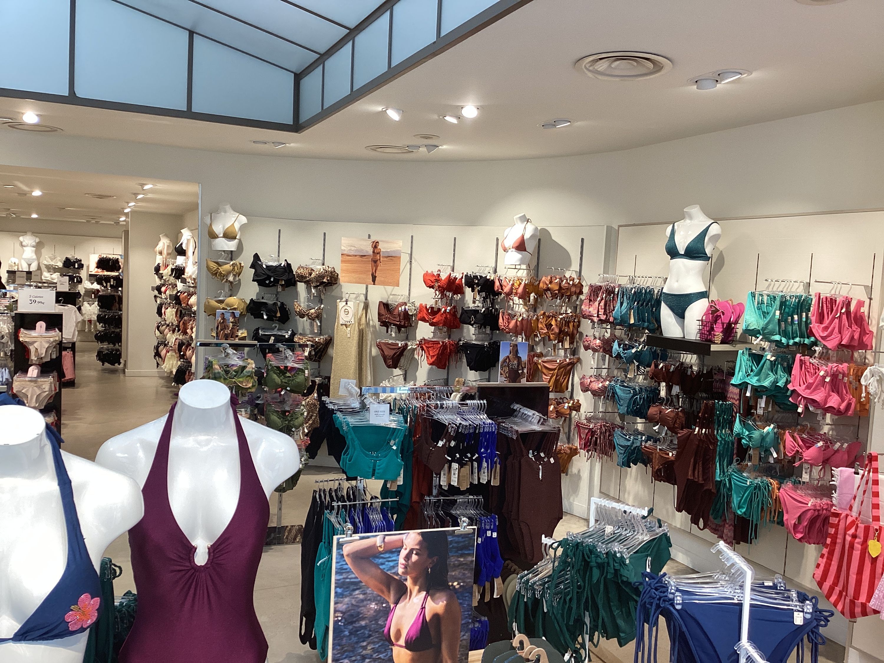 Foto 31 di Etam Lingerie