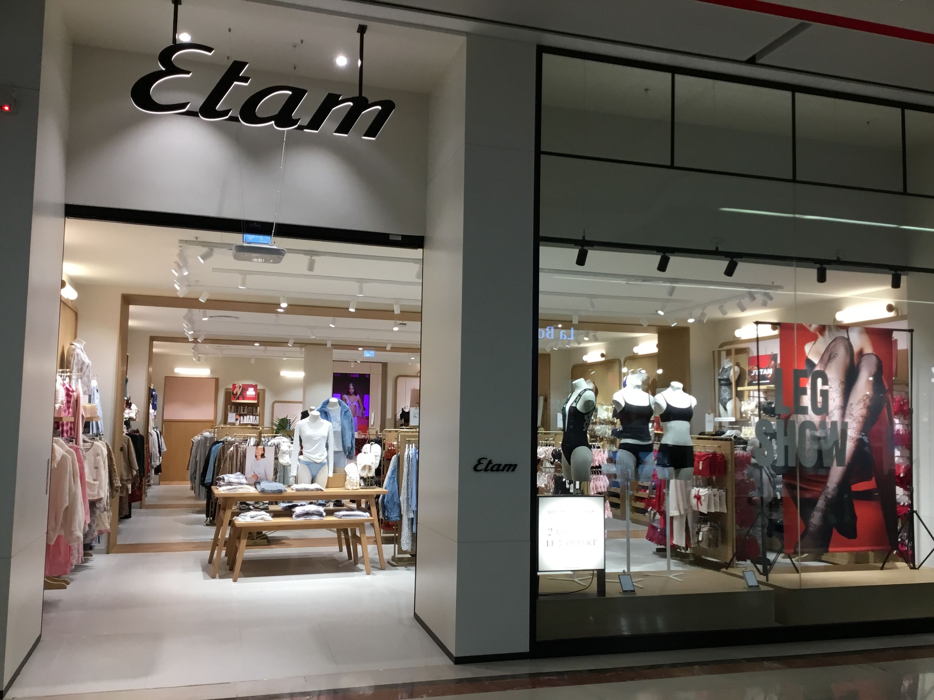 Foto 3 di Etam Lingerie