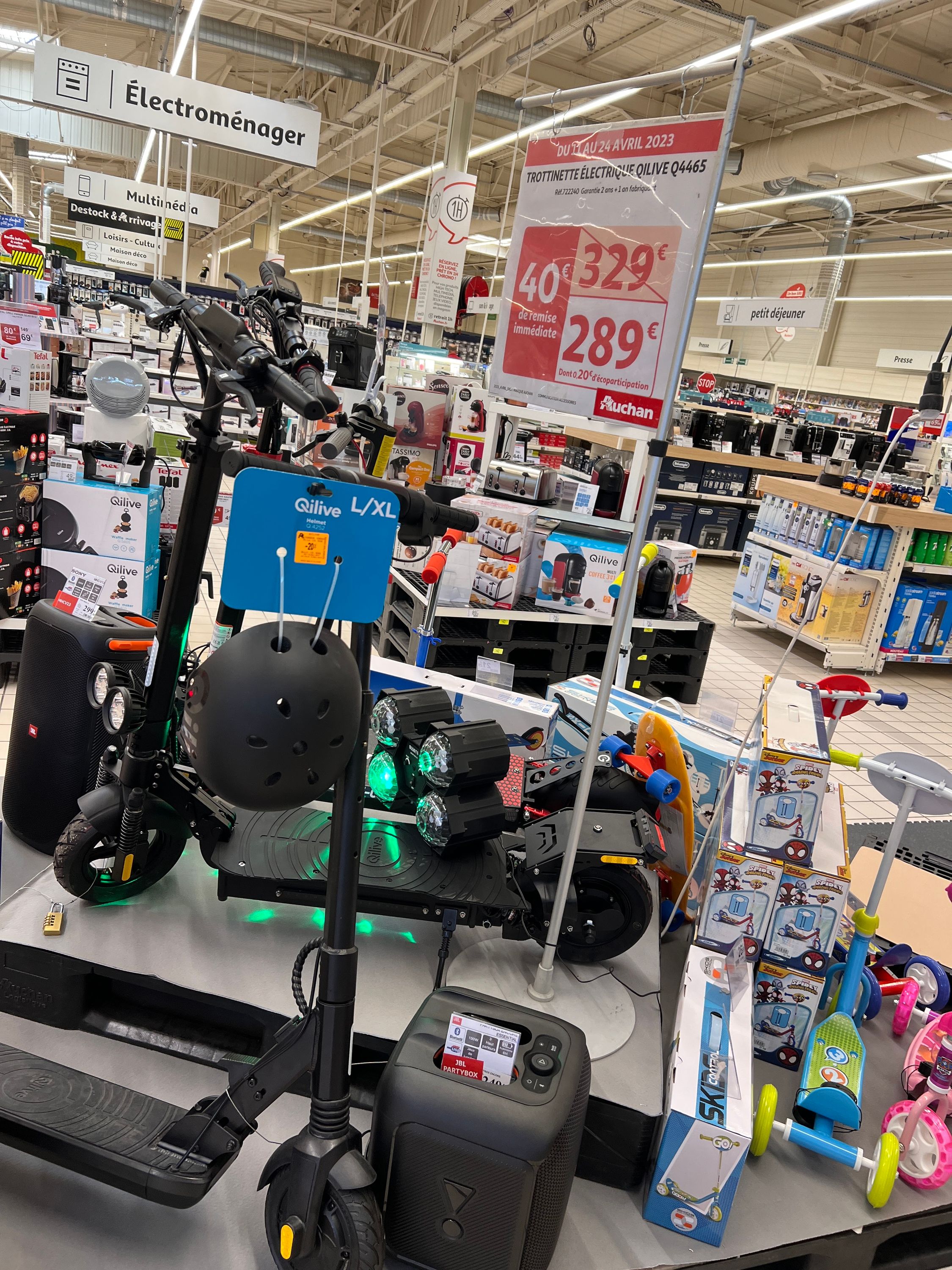 Foto 693 di Auchan Hypermarché Châtellerault