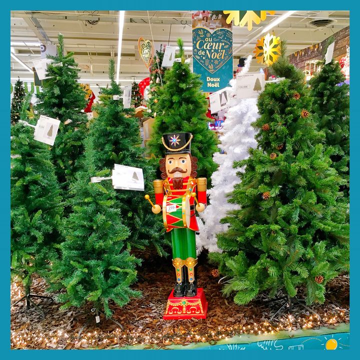 Foto 34 di Auchan Hypermarché Petite-Forêt