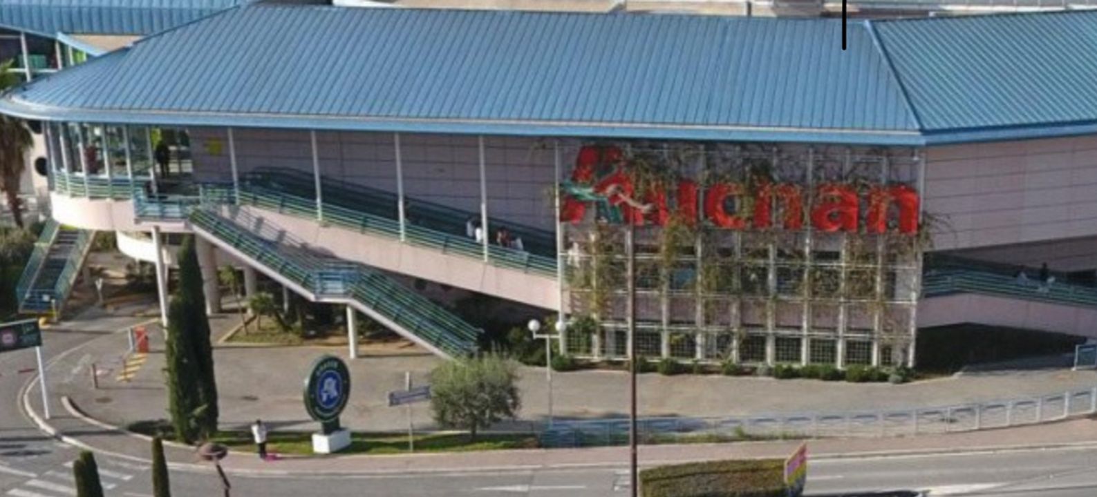 Foto 31 di Auchan Hypermarché Grasse