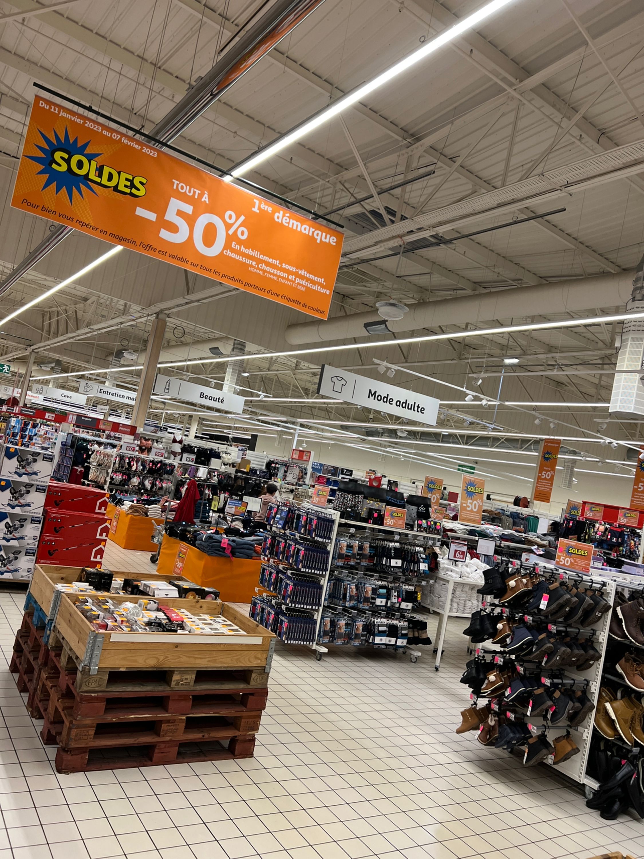 Foto 240 di Auchan Hypermarché Châtellerault