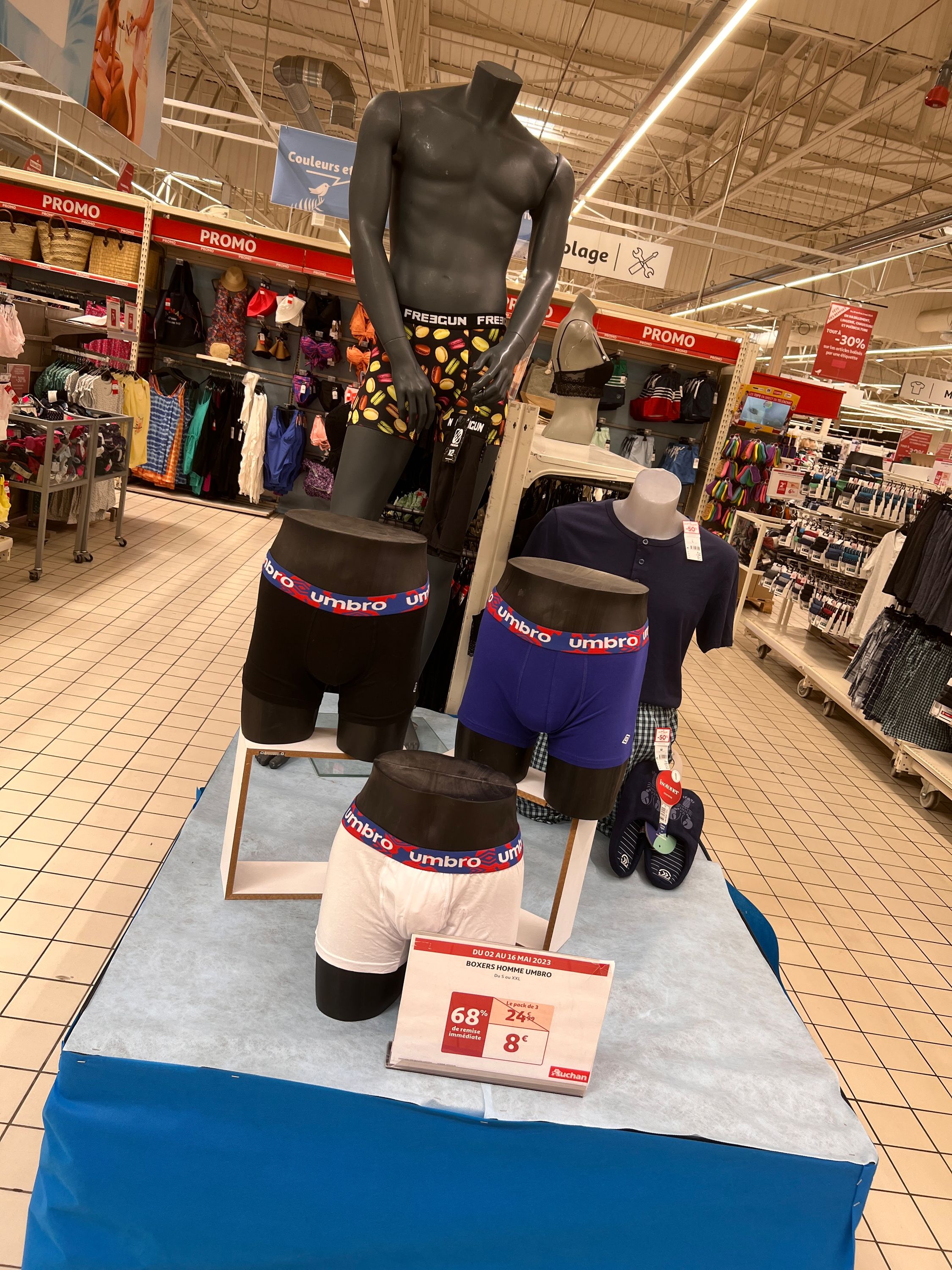 Foto 1014 di Auchan Hypermarché Châtellerault
