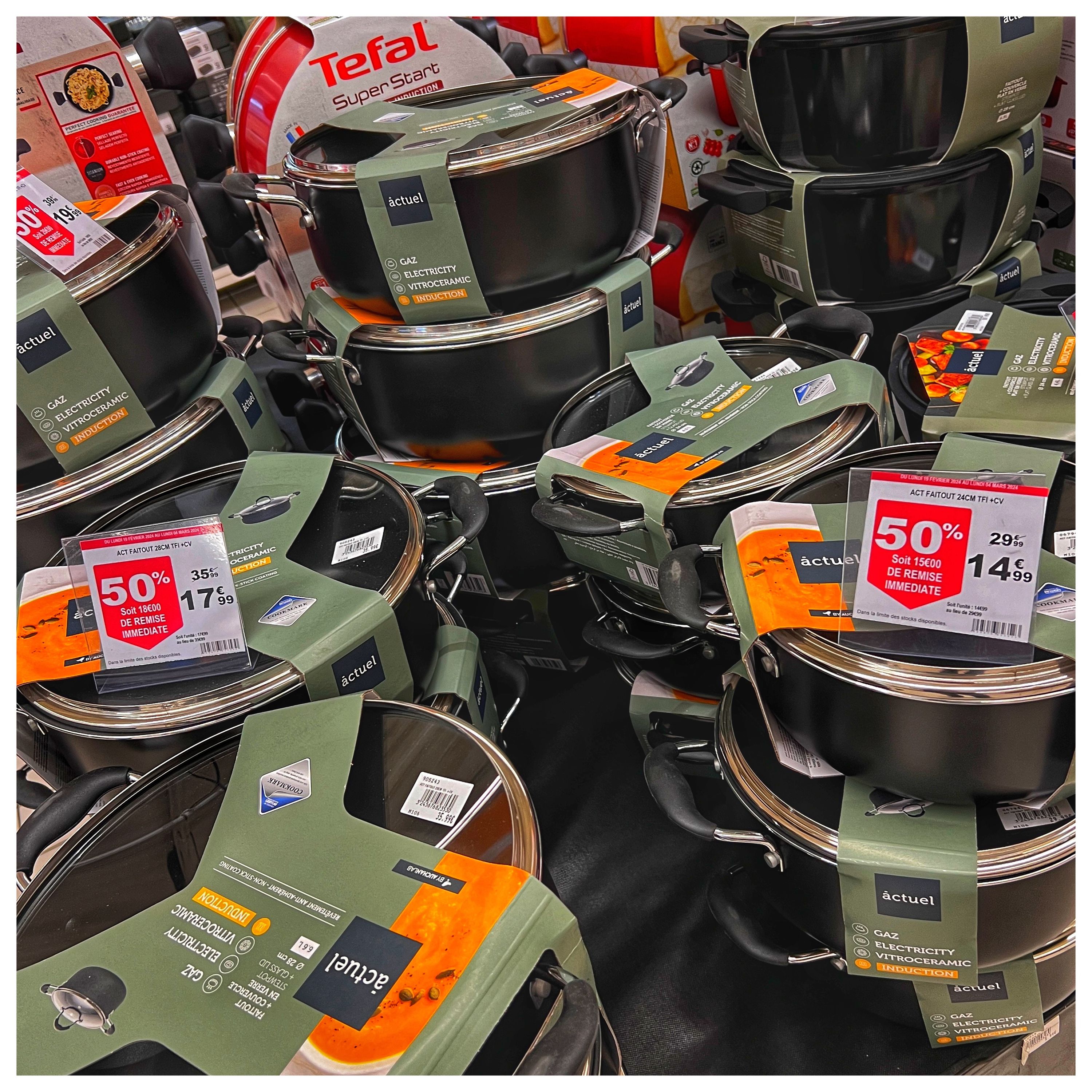 Foto 1136 di Auchan Hypermarché Châtellerault