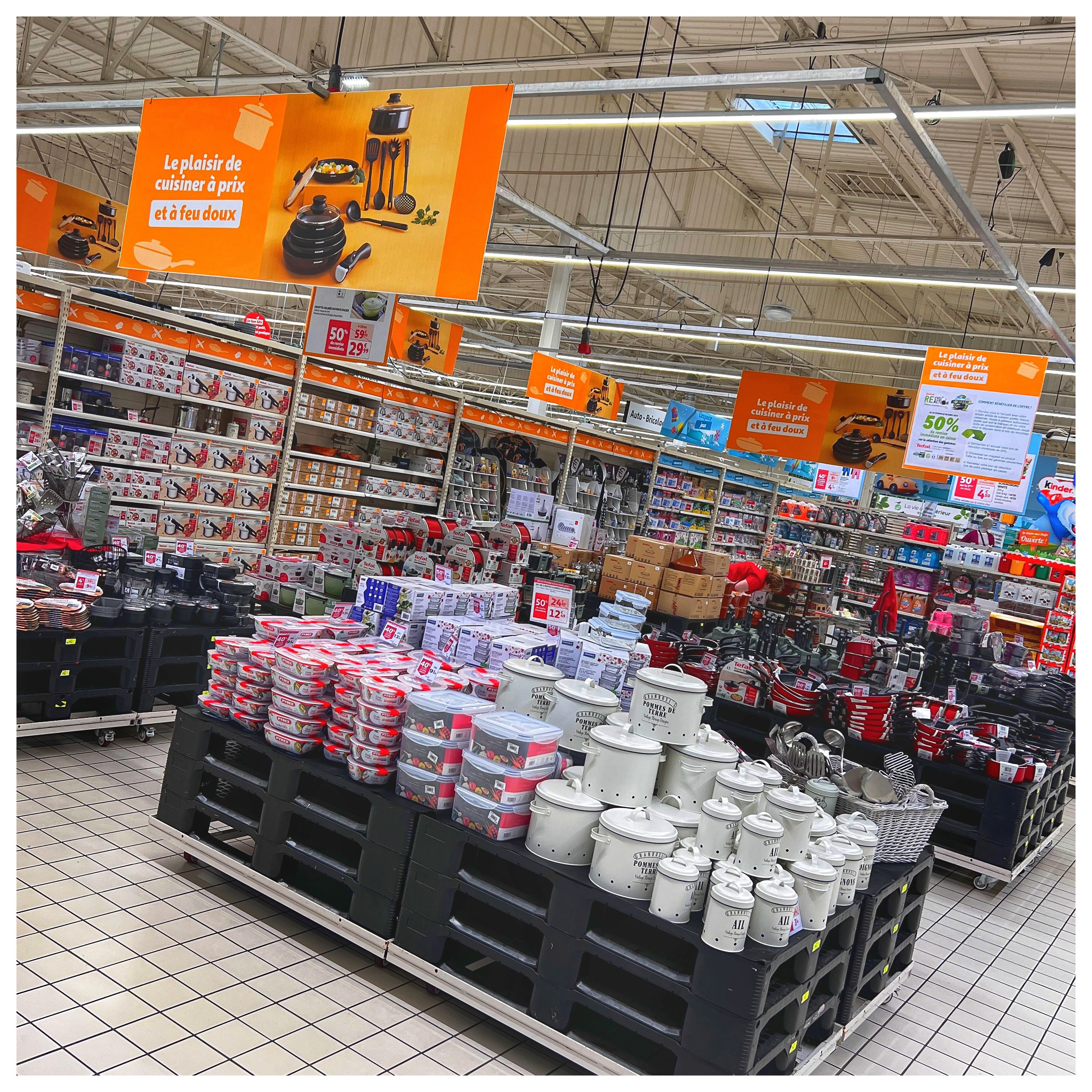 Foto 1180 di Auchan Hypermarché Châtellerault
