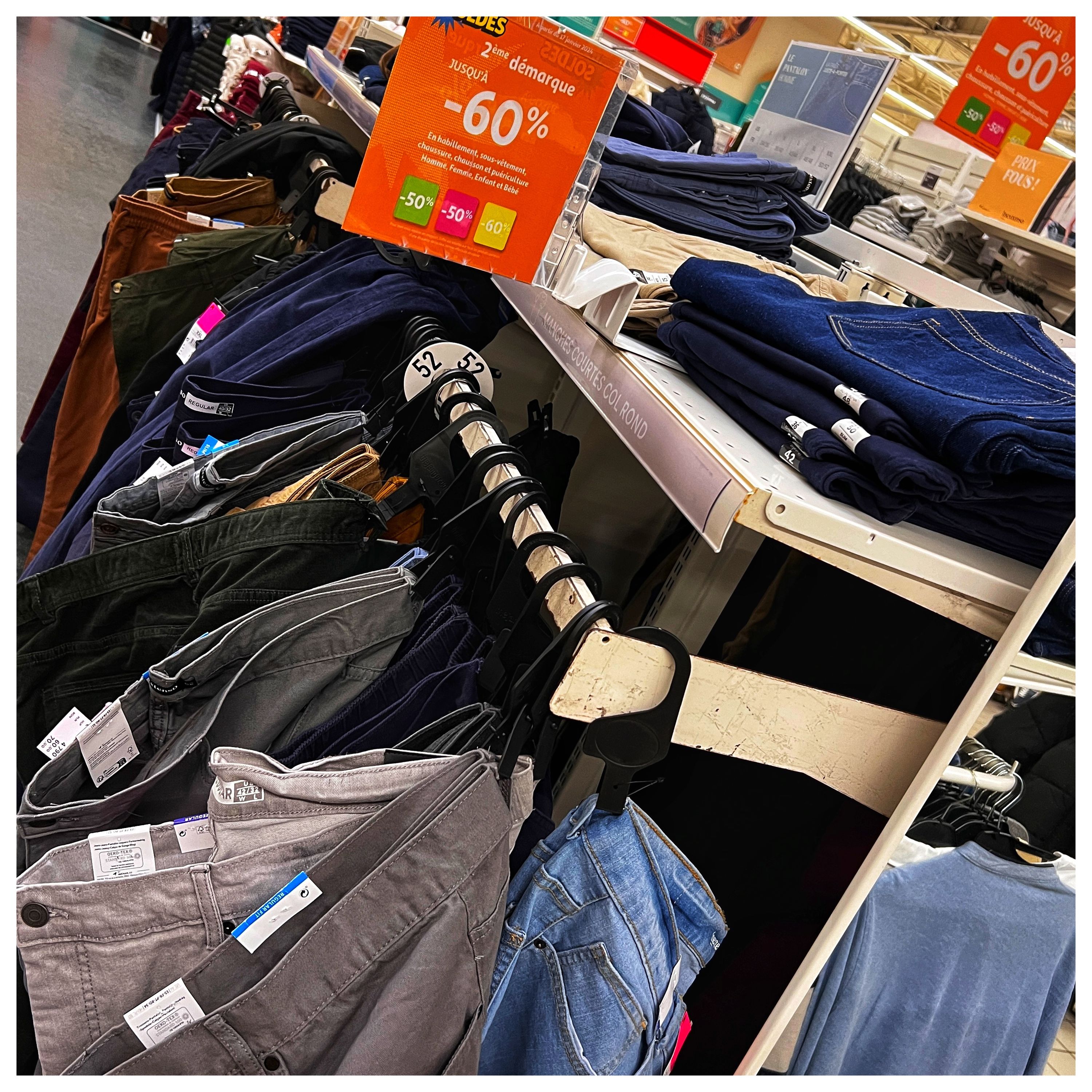 Foto 1632 di Auchan Hypermarché Châtellerault