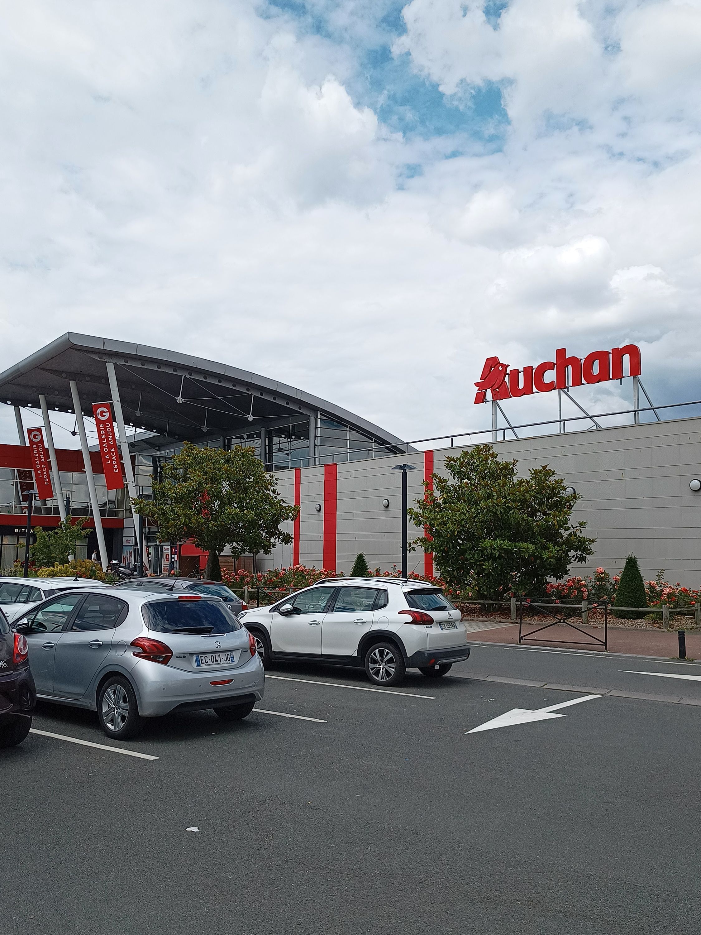 Foto 2 di Auchan Hypermarché Angers