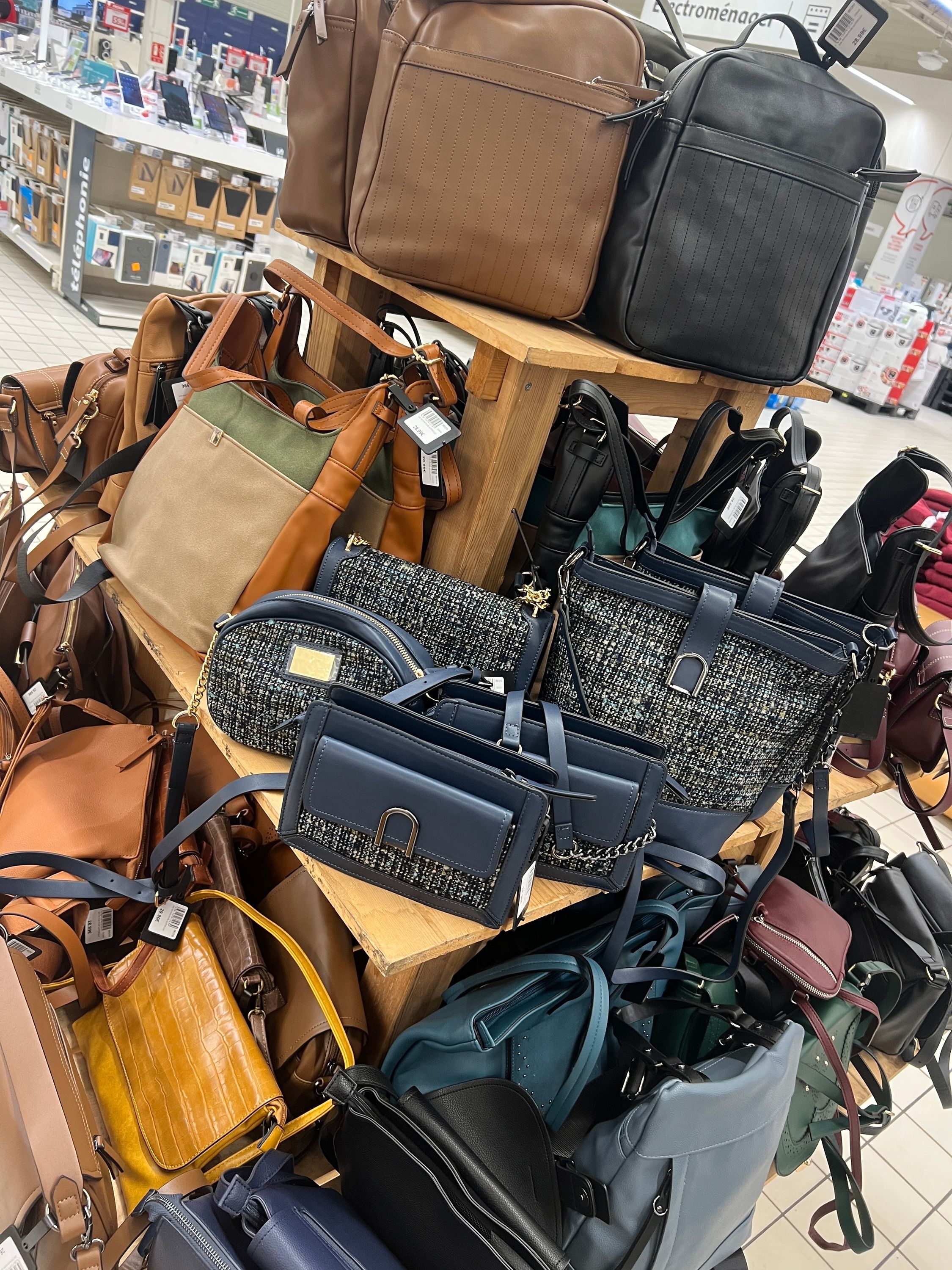 Foto 546 di Auchan Hypermarché Châtellerault