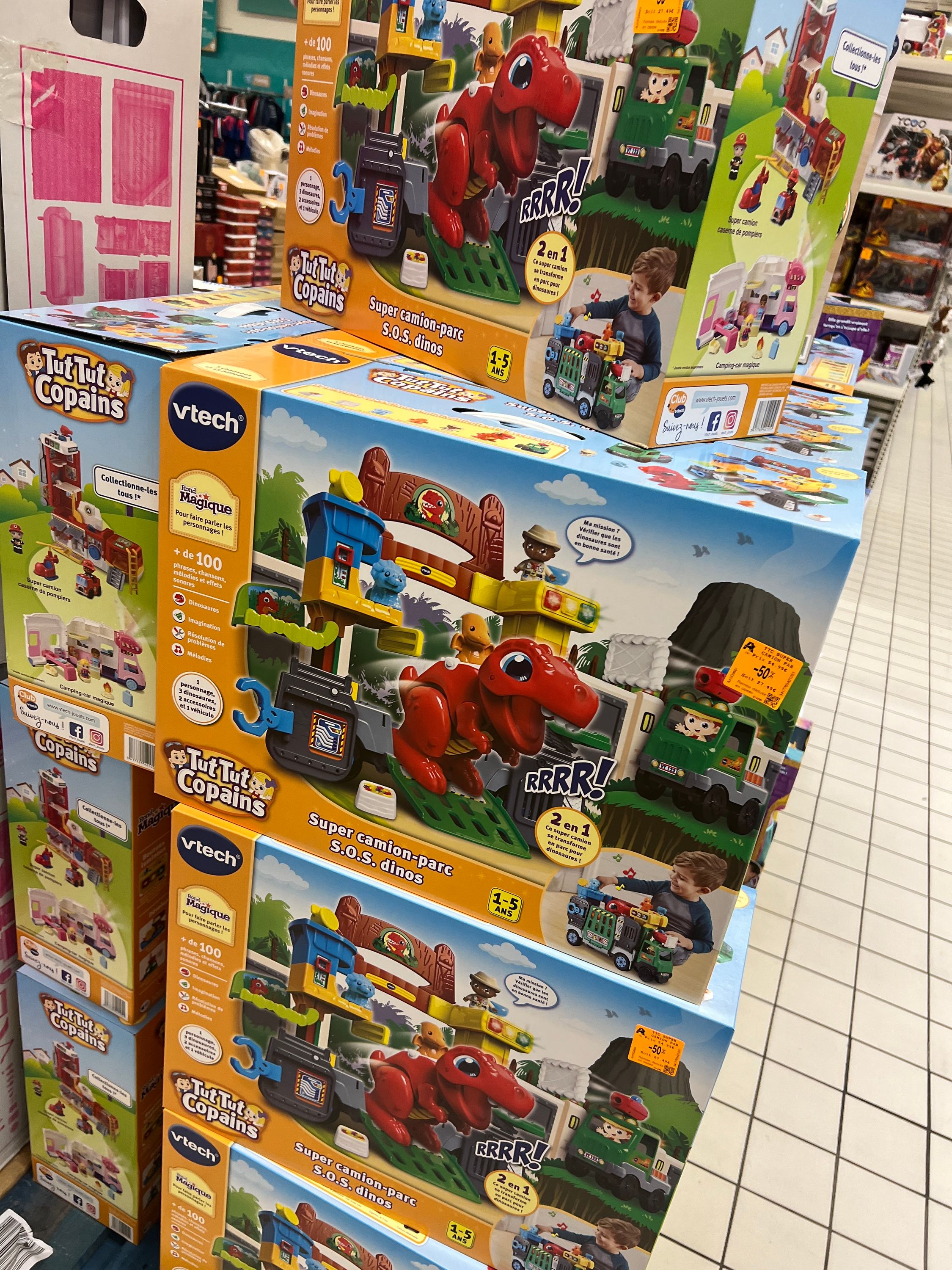Foto 234 di Auchan Hypermarché Châtellerault