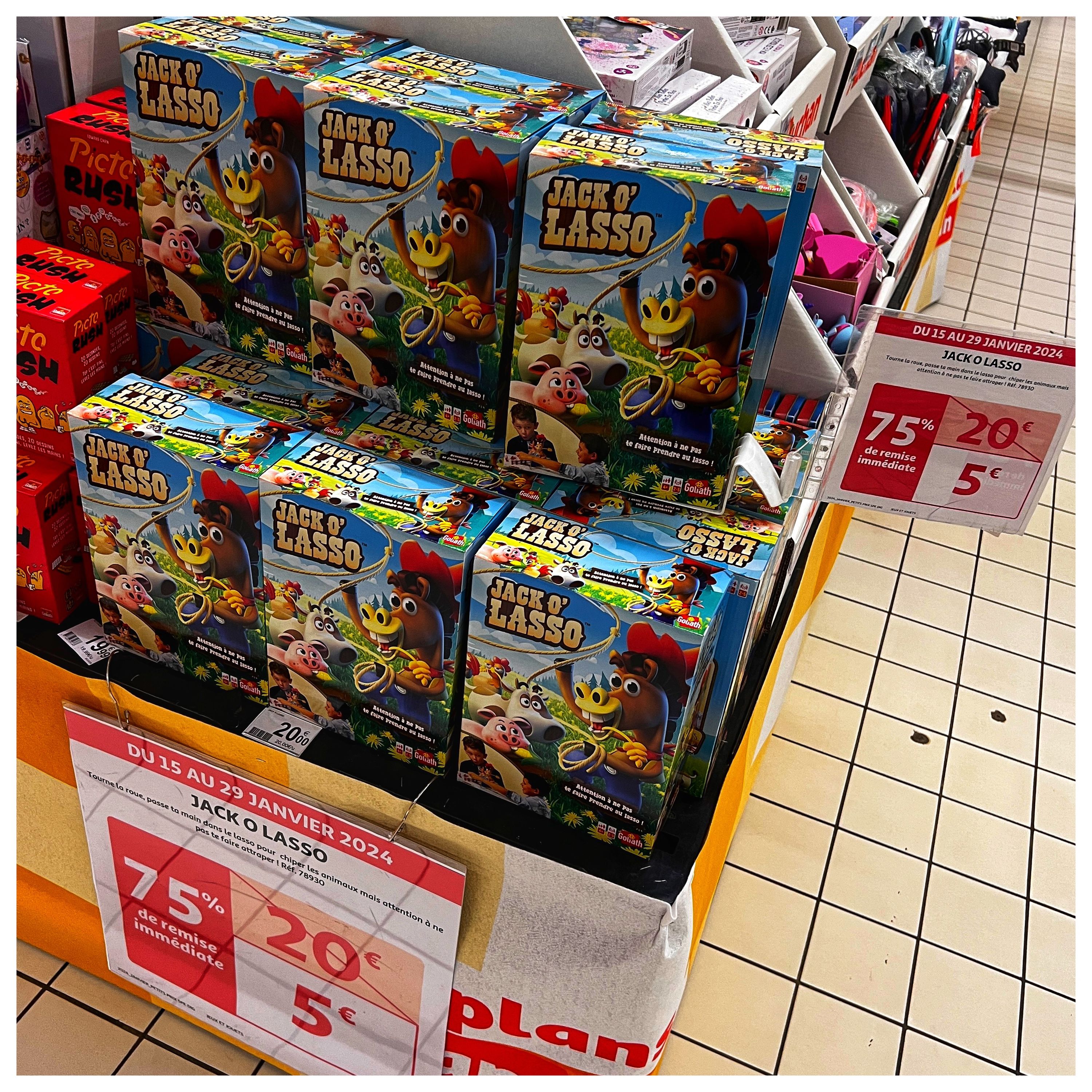 Foto 1446 di Auchan Hypermarché Châtellerault
