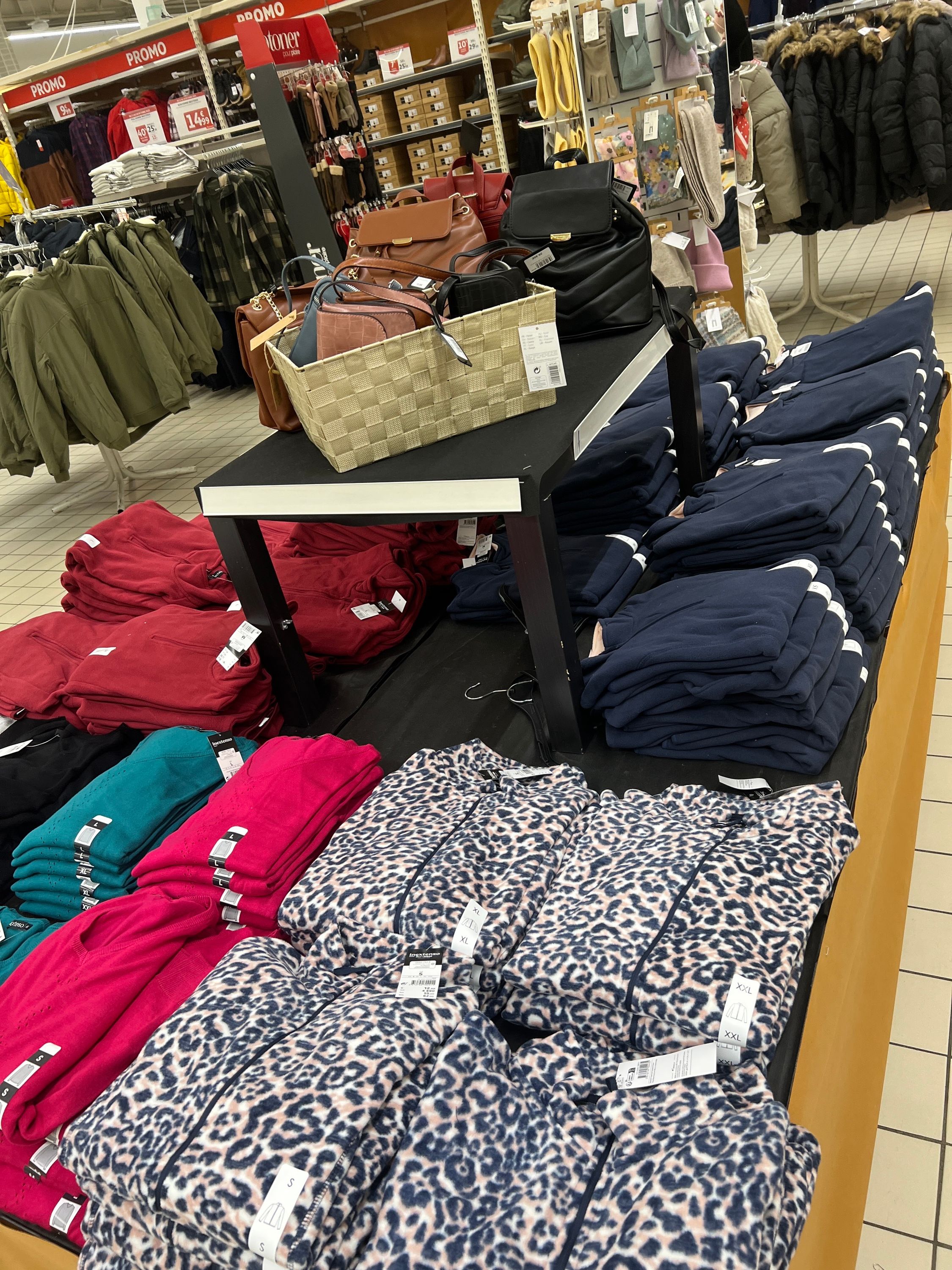 Foto 48 di Auchan Hypermarché Châtellerault