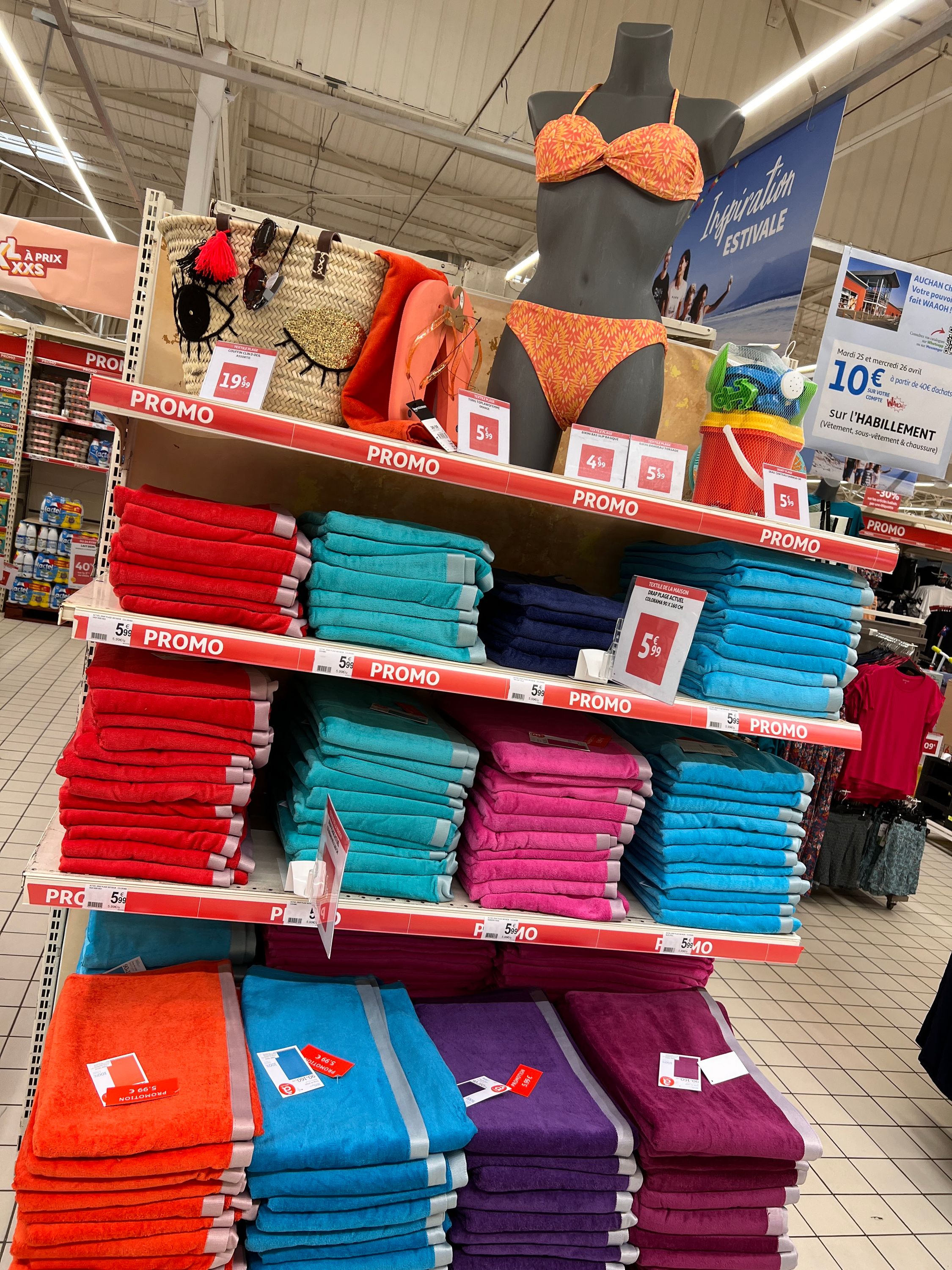 Foto 590 di Auchan Hypermarché Châtellerault